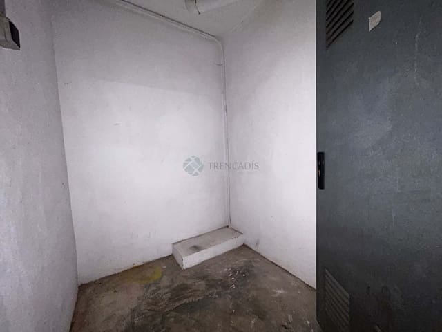 Garage for sale in Valencia city - € 12,825 (Ref: 9426279)