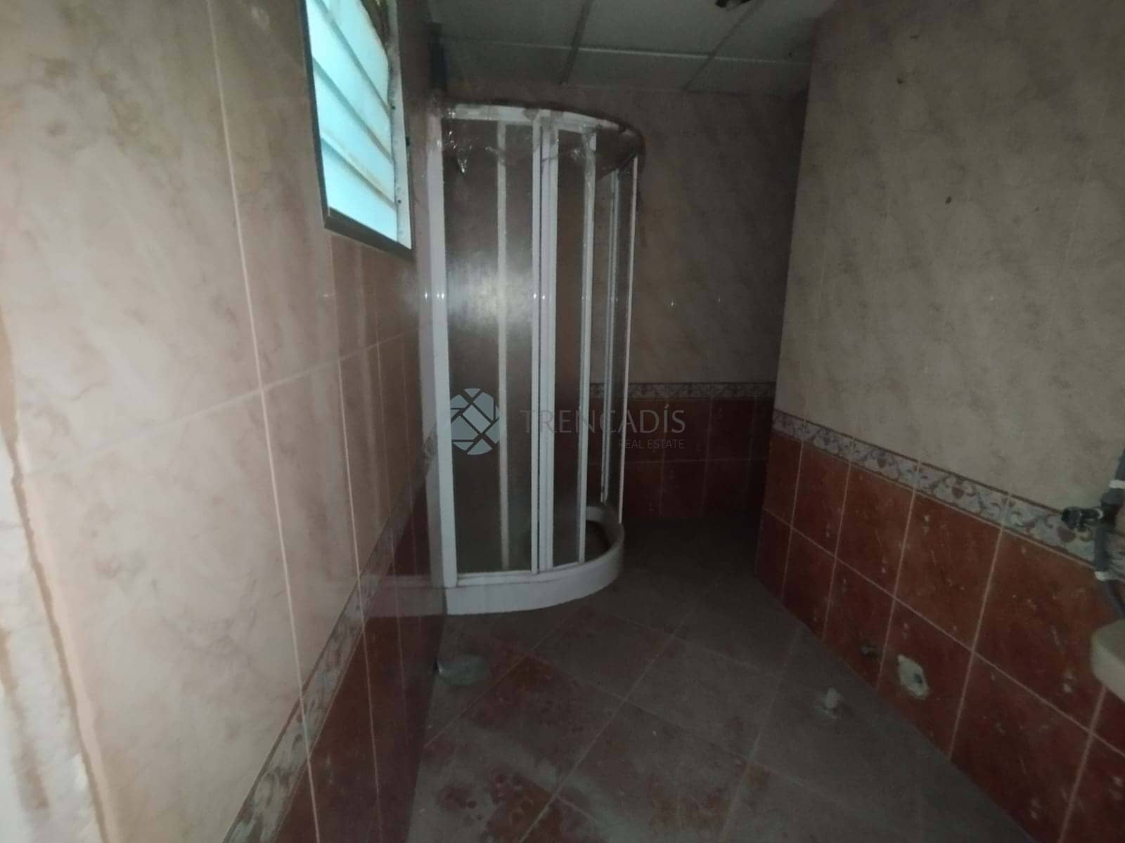 5 slaapkamer Rijtjeshuis te koop in Molina de Segura - € 77.000 (Ref: 9436365)