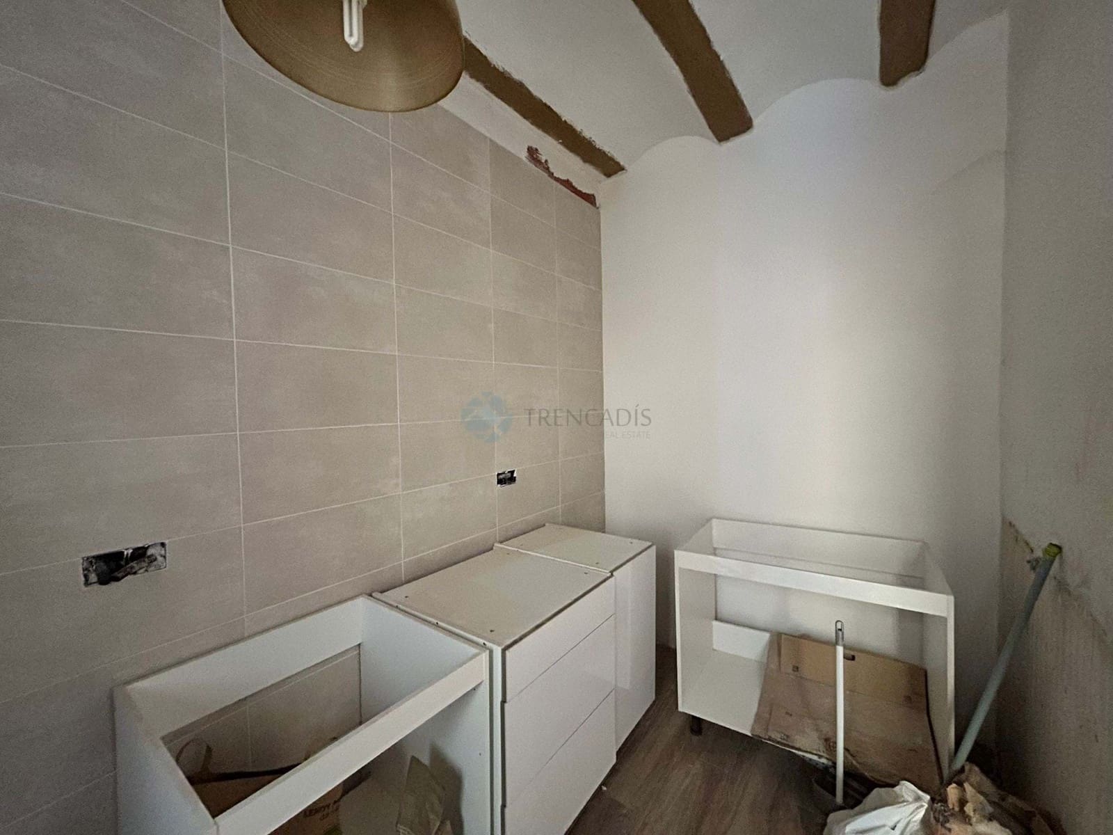 Casa de 4 habitaciones en Ontinyent en venta - 59.000 € (Ref: 9471783)