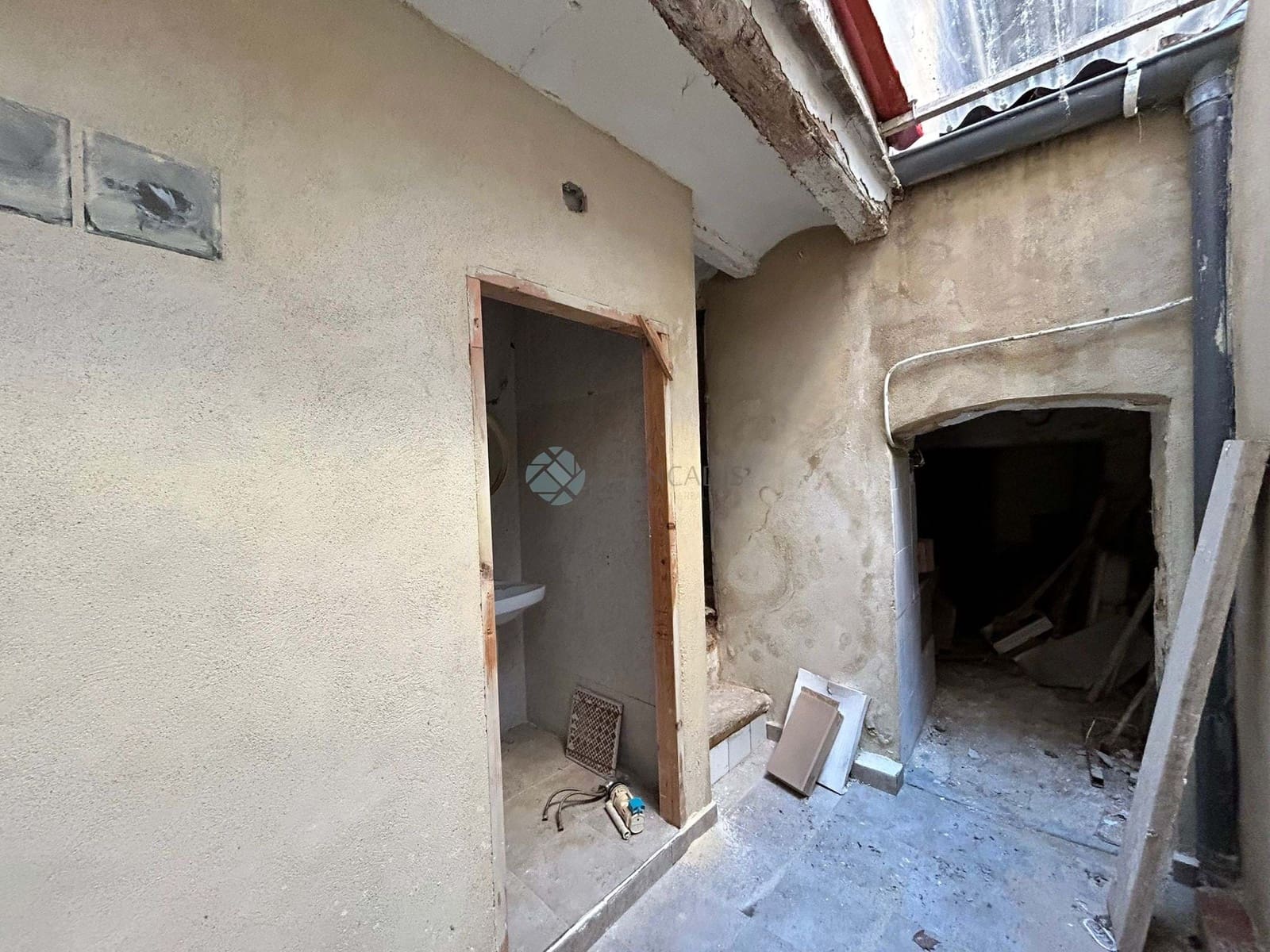 Casa de 4 habitaciones en Ontinyent en venta - 59.000 € (Ref: 9471783)