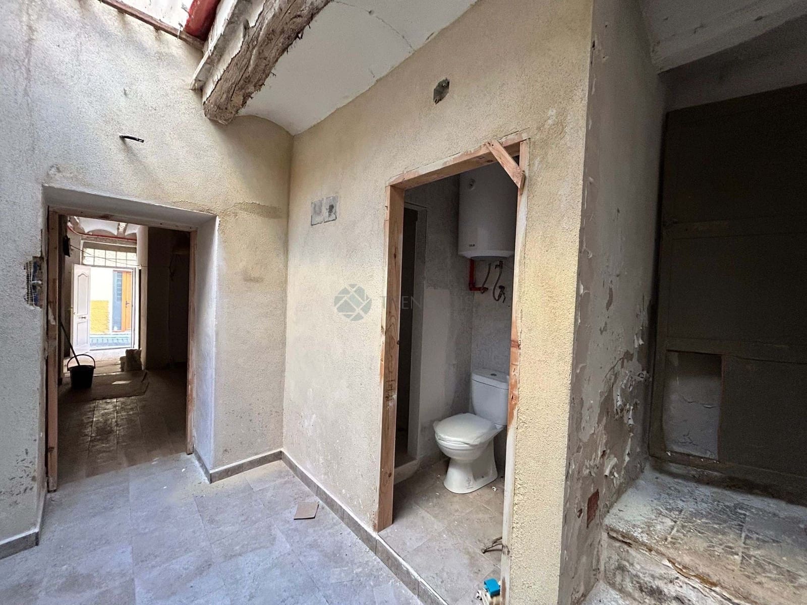 Casa de 4 habitaciones en Ontinyent en venta - 59.000 € (Ref: 9471783)
