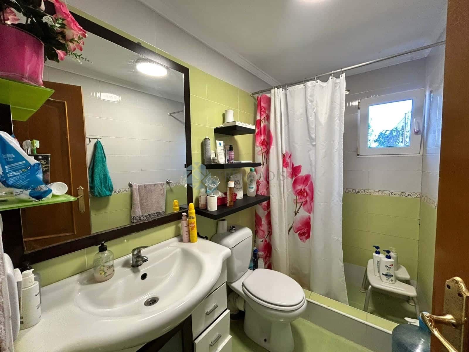 4 bedroom Villa for sale in Lliria - € 180,000 (Ref: 9503552)