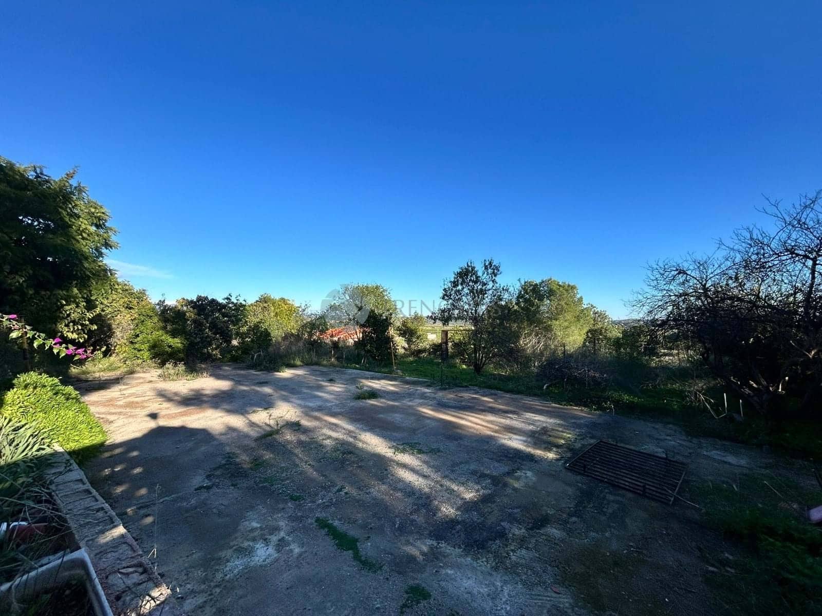 4 bedroom Villa for sale in Lliria - € 180,000 (Ref: 9503552)