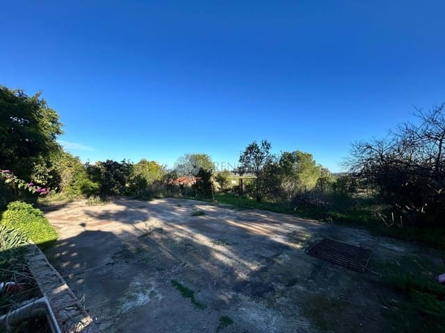 4 bedroom Villa for sale in Llíria - € 180,000 (Ref: 9503552)