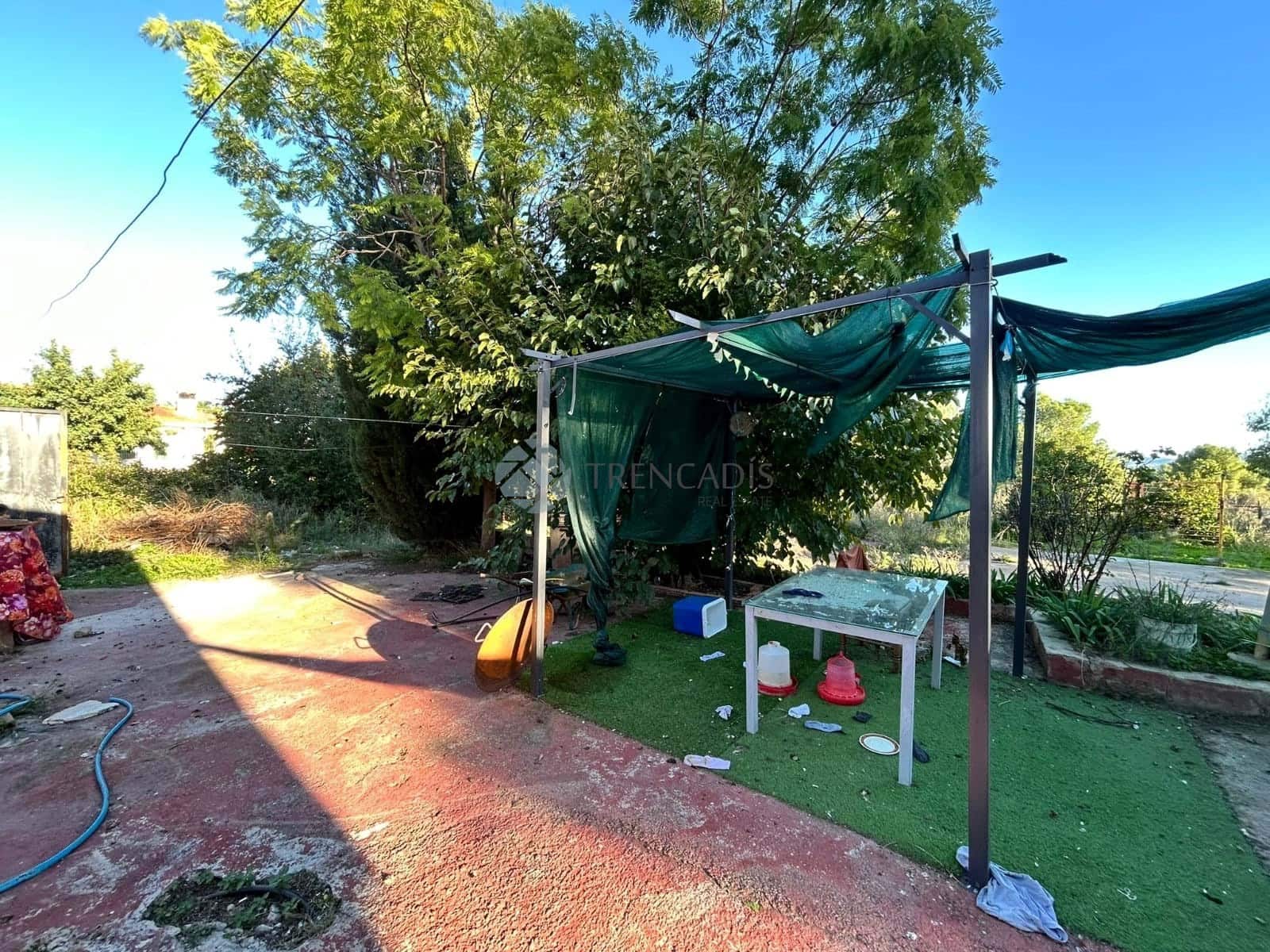 4 bedroom Villa for sale in Lliria - € 180,000 (Ref: 9503552)