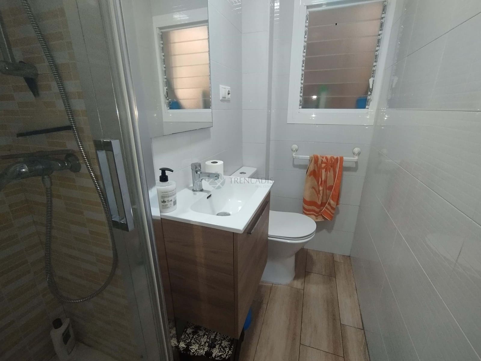 Apartamento de 3 habitaciones en Elche / Elx en venta - 85.000 € (Ref: 9513529)