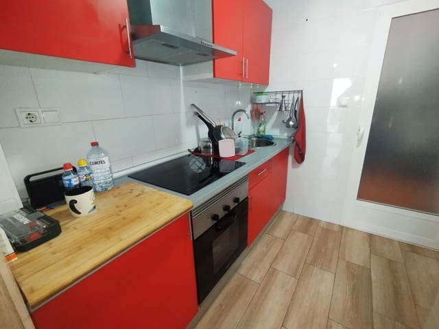 3 quarto Apartamento para venda em Elche / Elx - 85 000 € (Ref: 9513529)