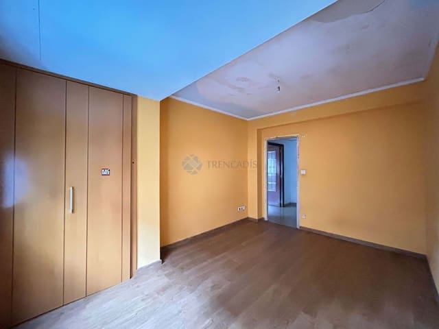 4 quarto Apartamento para venda em Gandia - 135 000 € (Ref: 9534073)