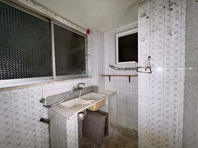 4 quarto Apartamento para venda em Gandia - 135 000 € (Ref: 9534073)