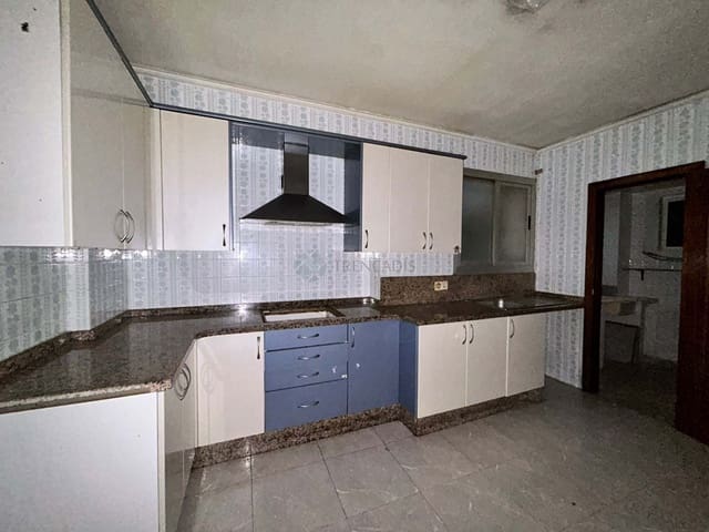 4 quarto Apartamento para venda em Gandia - 135 000 € (Ref: 9534073)