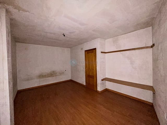 Adosado de 2 habitaciones en Gandia en venta - 60.000 € (Ref: 9579202)