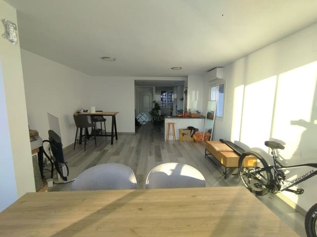 3 makuuhuone Rivitalo myytävänä paikassa Santa Pola mukana uima-altaan 
autotalli - 825 000 € (Ref: 9584512)