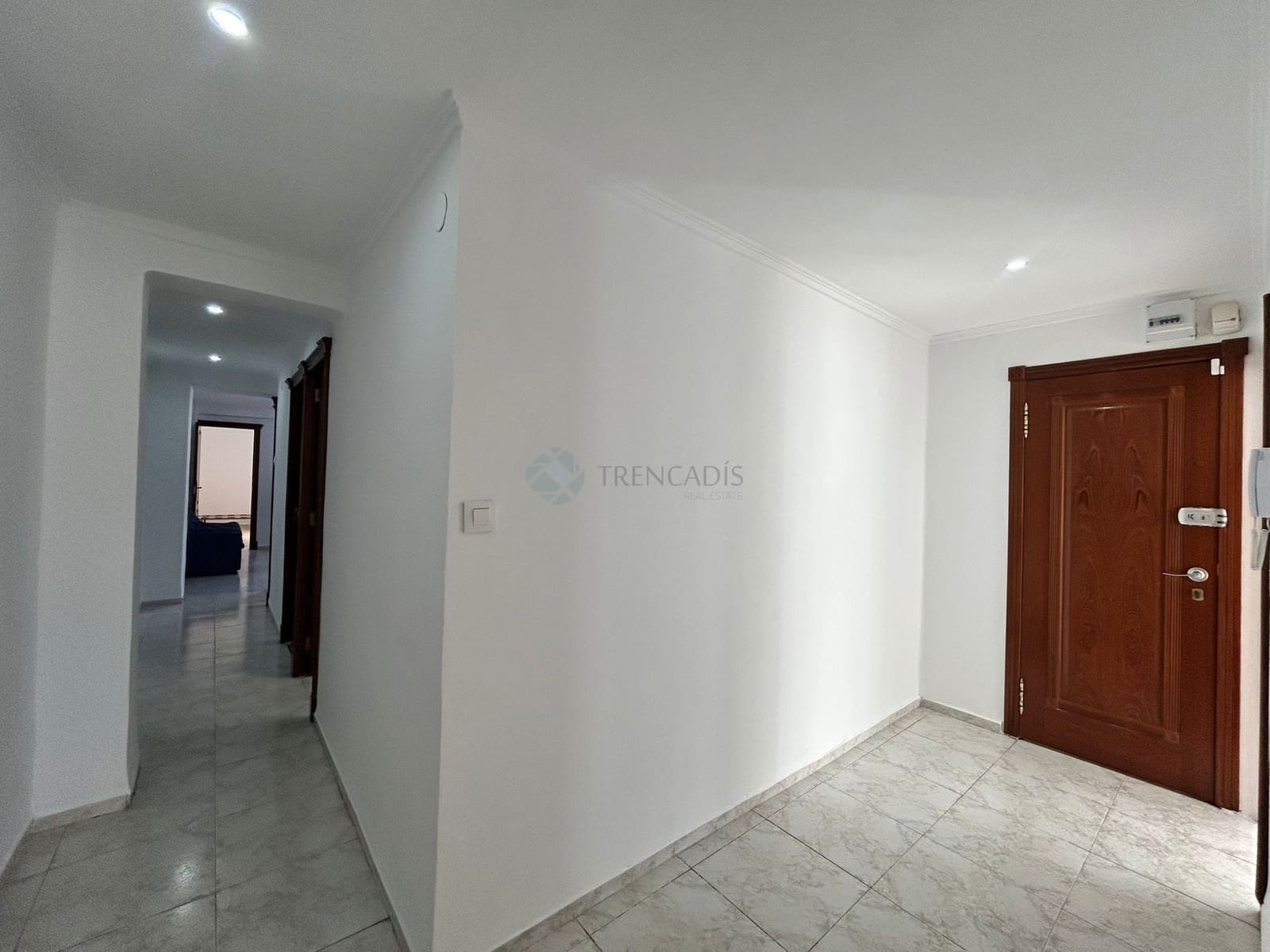 5 slaapkamer Appartement te koop in Benetusser - € 178.000 (Ref: 9592295)