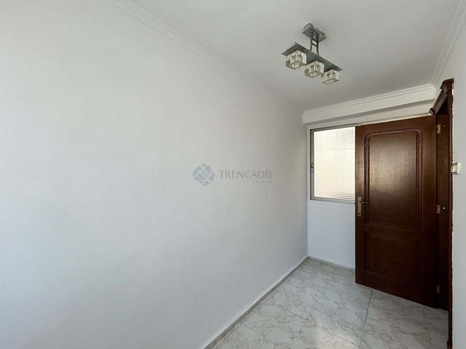 5 slaapkamer Appartement te koop in Benetusser - € 178.000 (Ref: 9592295)