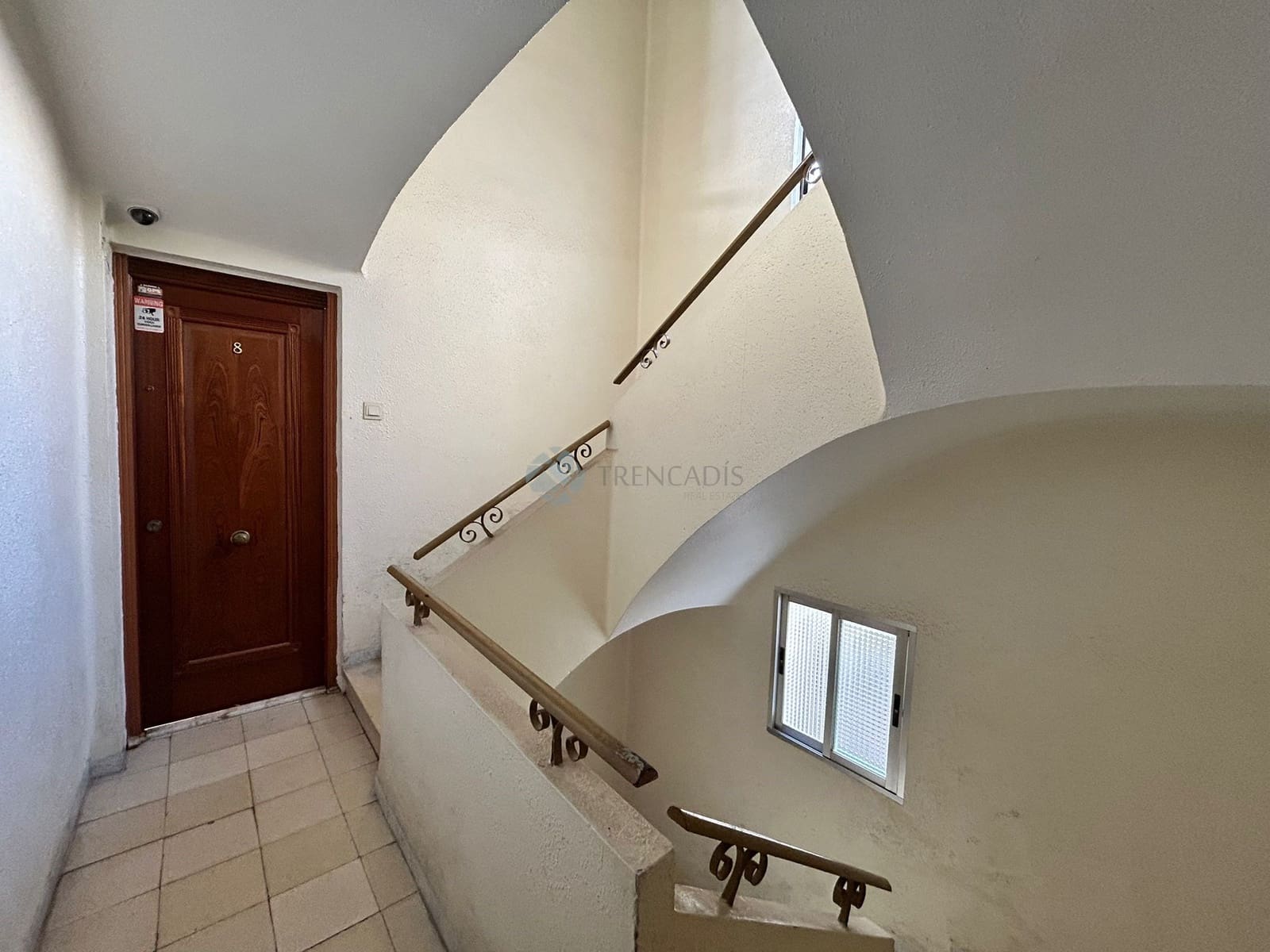 5 slaapkamer Appartement te koop in Benetusser - € 178.000 (Ref: 9592295)