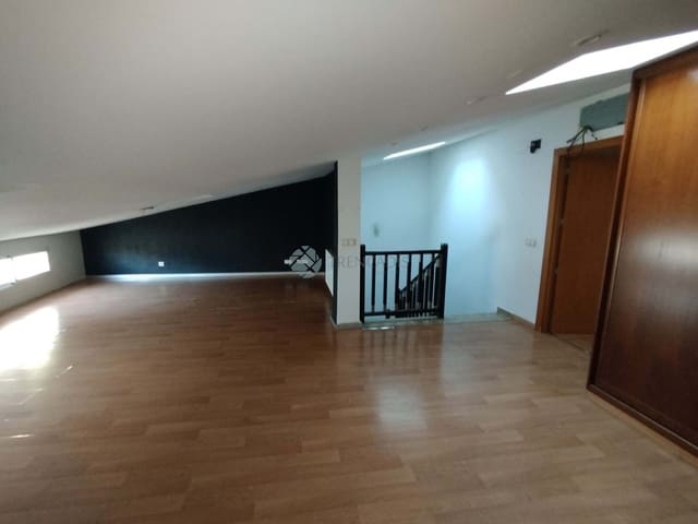 4 slaapkamer Appartement te koop in Puig met garage - € 339.000 (Ref: 9592296)