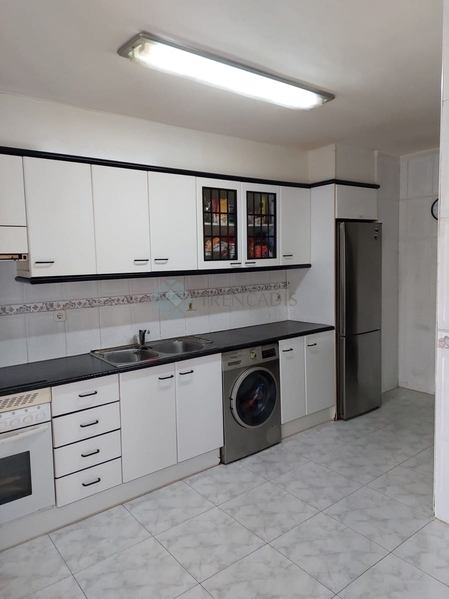 5 bedroom Penthouse for sale in Les Franqueses del Valles with garage - € 279,000 (Ref: 9592297)