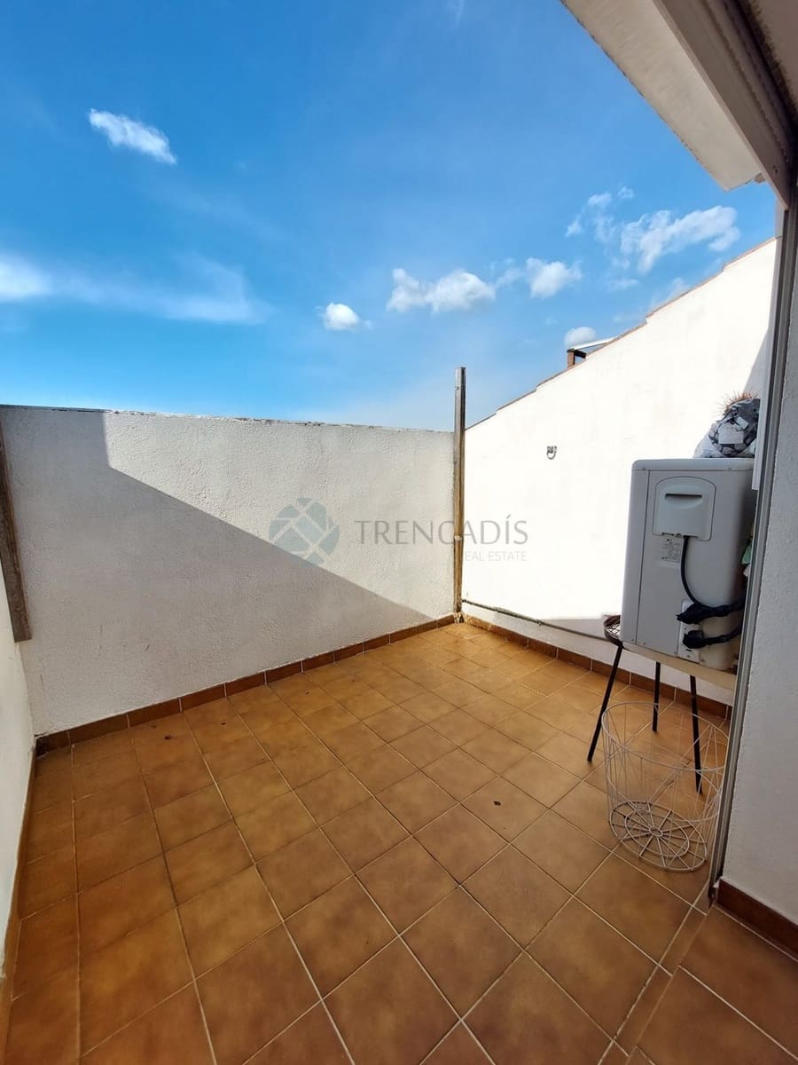 5 bedroom Penthouse for sale in Les Franqueses del Valles with garage - € 279,000 (Ref: 9592297)