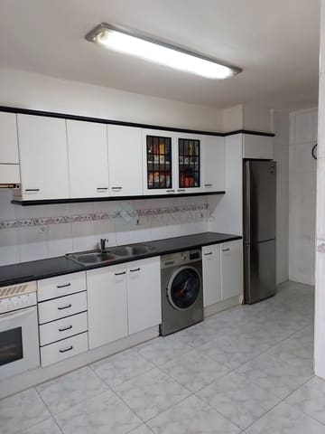 5 sypialnia Penthouse na sprzedaż w Les Franqueses del Vallès z garażem - 279 000 € (Ref: 9592297)