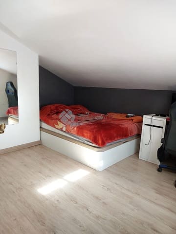 5 sypialnia Penthouse na sprzedaż w Les Franqueses del Vallès z garażem - 279 000 € (Ref: 9592297)