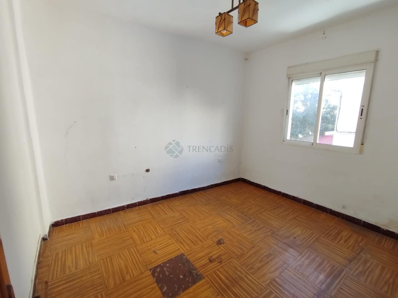 3 Zimmer Apartment zu verkaufen in Valencia Stadt - 150.000 € (Ref: 9593278)