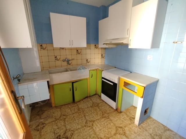 3 slaapkamer Appartement te koop in Valencia stad - € 150.000 (Ref: 9593278)
