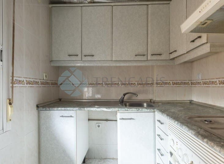 3 makuuhuone Huoneisto myytävänä paikassa Madrid kaupunki - 350 000 € (Ref: 9596471)