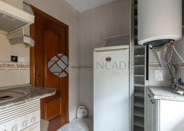 3 makuuhuone Huoneisto myytävänä paikassa Madrid kaupunki - 350 000 € (Ref: 9596471)