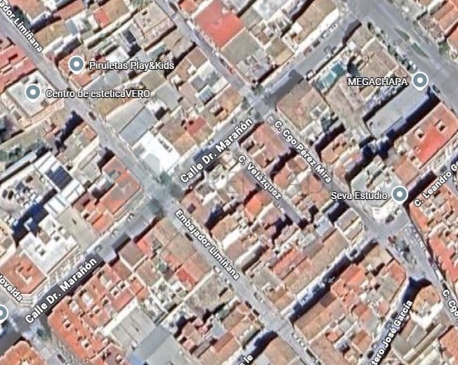 Apartamento de 4 habitaciones en Monforte del Cid en venta - 84.000 € (Ref: 9605529)