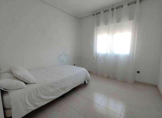 3 quarto Moradia em Banda para venda em Benijófar - 199 000 € (Ref: 9610018)