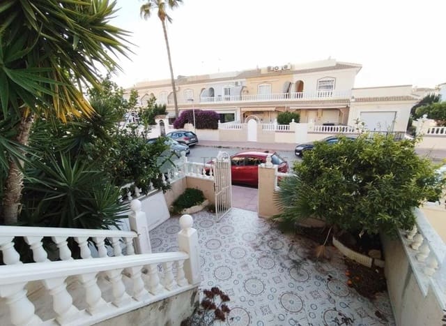 3 quarto Moradia em Banda para venda em Benijófar - 199 000 € (Ref: 9610018)