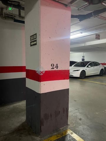 Garage in vendita in Valencia città - 25.500 € (Rif: 9610243)