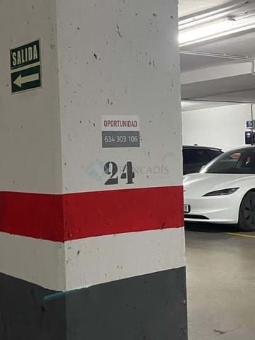 Garaje en València ciudad en venta - 25.500 € (Ref: 9610243)