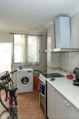 2 soverom Kommersiell til salgs i Valencia by - € 175 000 (Ref: 9613114)