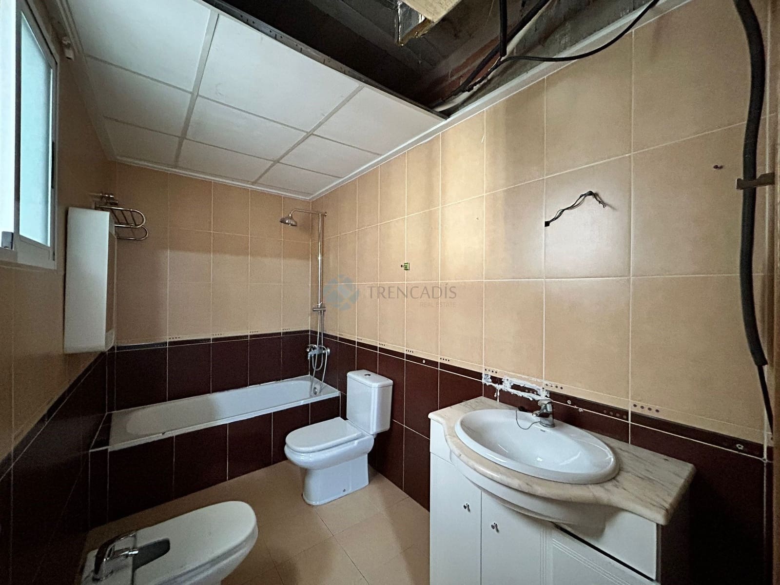 2 Zimmer Reihenhaus zu verkaufen in Catadau mit Garage - 139.000 € (Ref: 9614263)