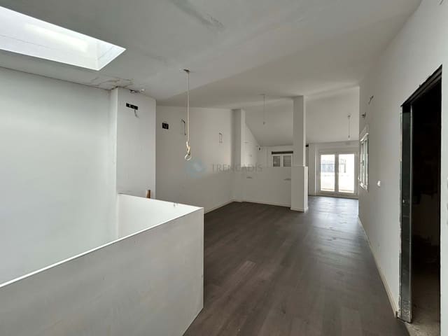 2 Zimmer Reihenhaus zu verkaufen in Catadau mit Garage - 139.000 € (Ref: 9614263)