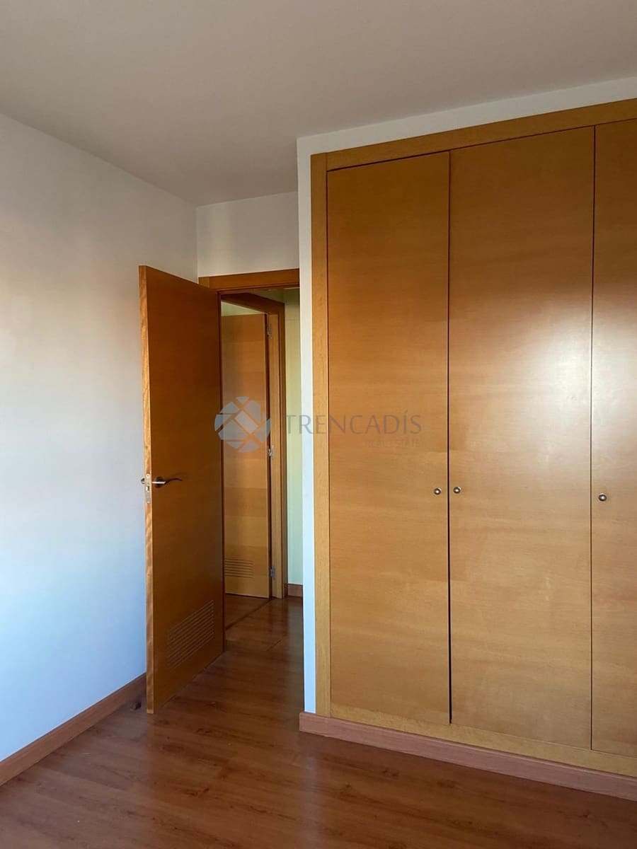 3 bedroom Apartment for sale in Valencia city with garage - € 360,000 (Ref: 9618745)