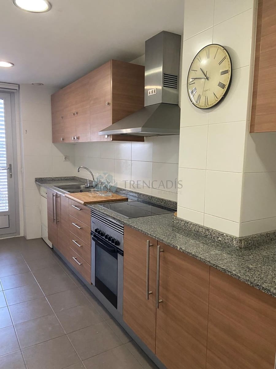 3 bedroom Apartment for sale in Valencia city with garage - € 360,000 (Ref: 9618745)
