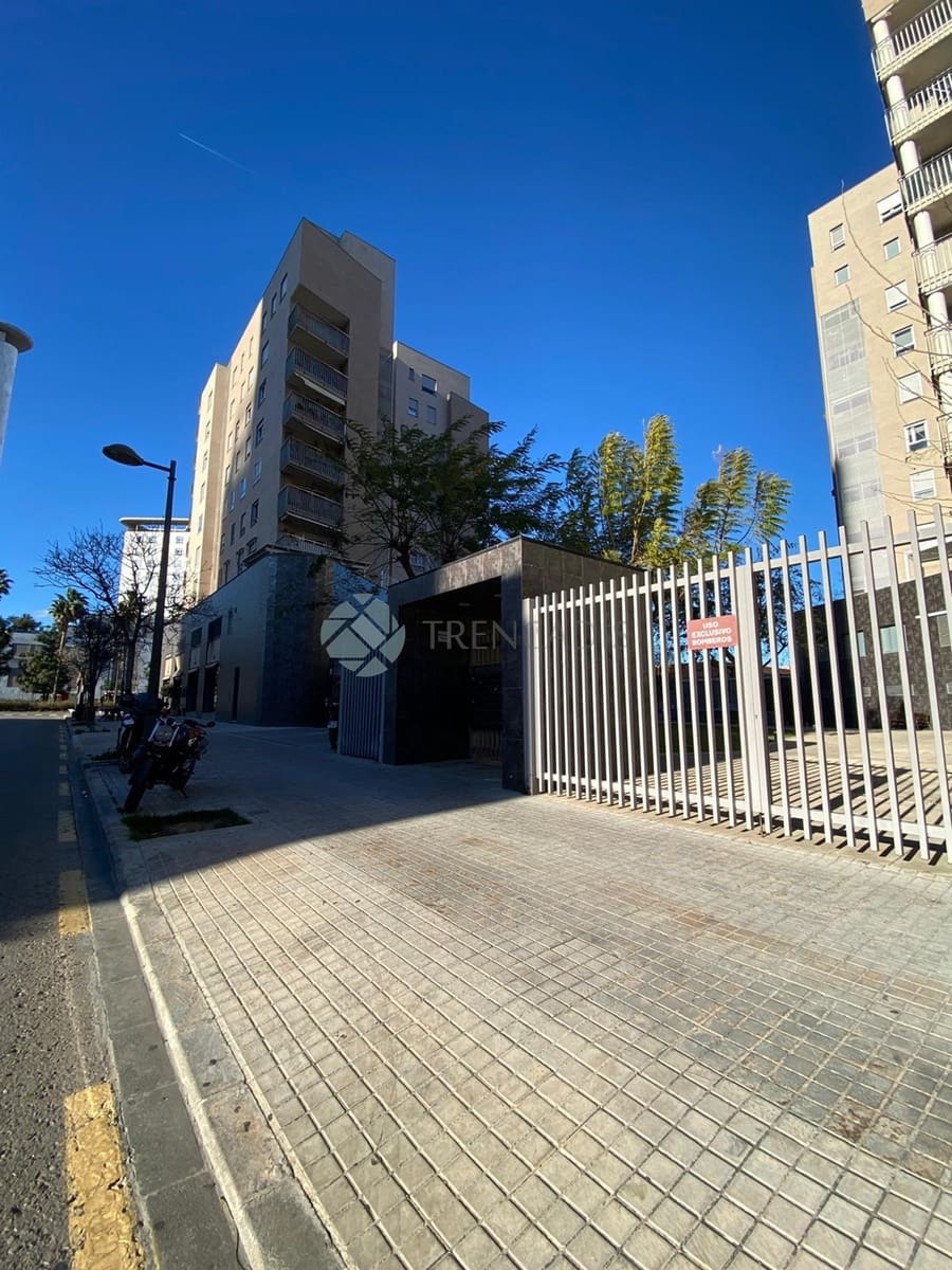 3 bedroom Apartment for sale in Valencia city with garage - € 360,000 (Ref: 9618745)