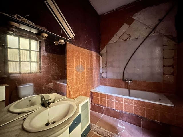 4 soverom Rekkehus til salgs i Polinyà de Xúquer - € 92 000 (Ref: 9624099)