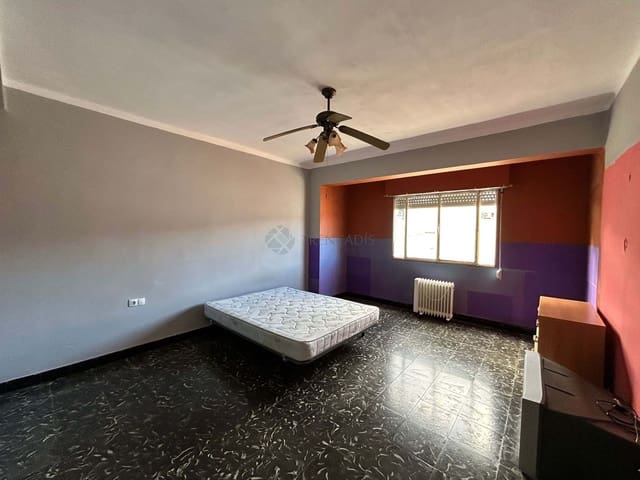 3 makuuhuone Huoneisto myytävänä paikassa Aielo de Malferit - 95 000 € (Ref: 9646295)