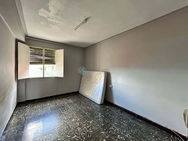 3 makuuhuone Huoneisto myytävänä paikassa Aielo de Malferit - 95 000 € (Ref: 9646295)