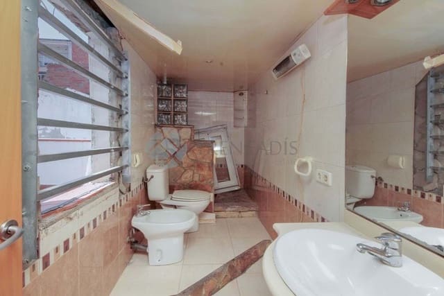 2 soverom Leilighet til salgs i Terrassa - € 99 000 (Ref: 9656373)