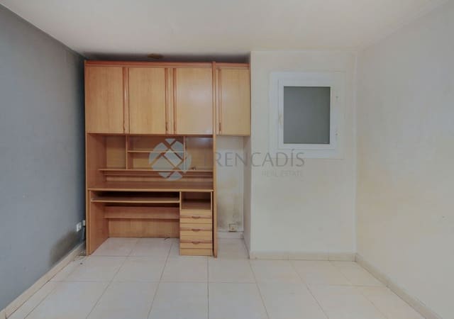 2 soverom Leilighet til salgs i Terrassa - € 99 000 (Ref: 9656373)