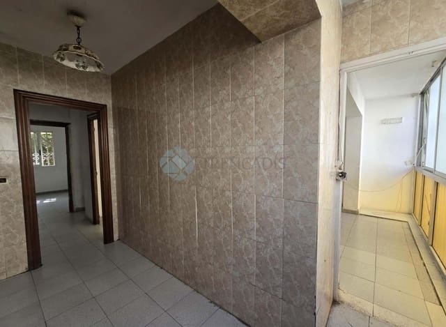 2 makuuhuone Huoneisto myytävänä paikassa Alicante kaupunki - 90 000 € (Ref: 9664045)