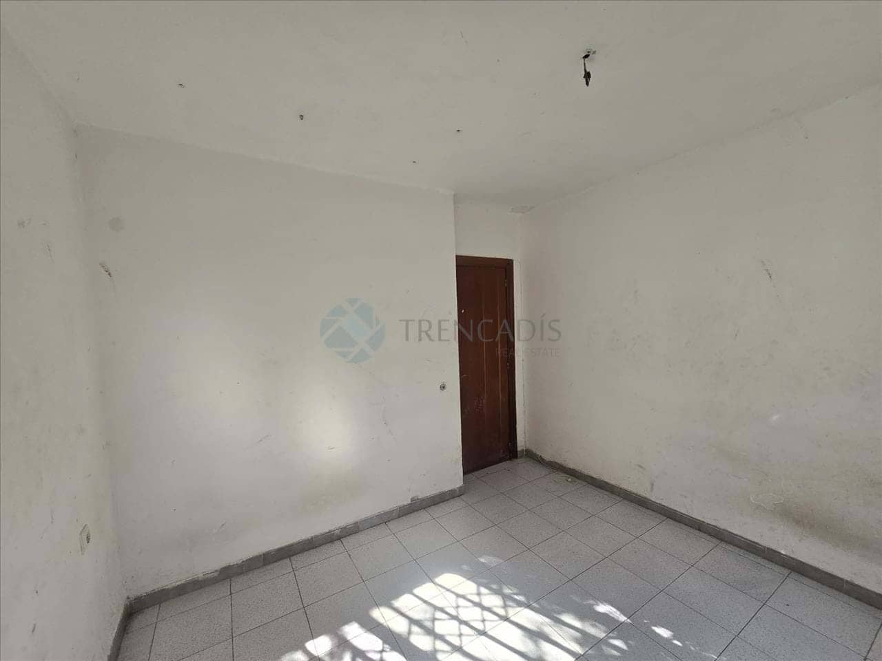 2 makuuhuone Huoneisto myytävänä paikassa Alicante kaupunki - 90 000 € (Ref: 9664045)