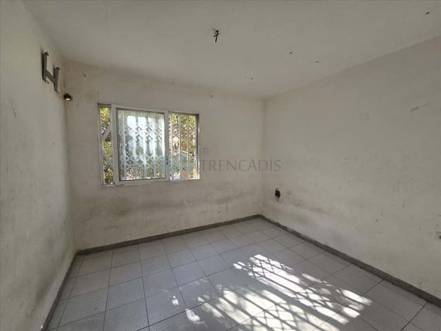 2 makuuhuone Huoneisto myytävänä paikassa Alicante kaupunki - 90 000 € (Ref: 9664045)