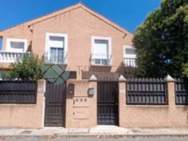 3 quarto Casa em Banda para venda em Ugena - 250 000 € (Ref: 9665446)