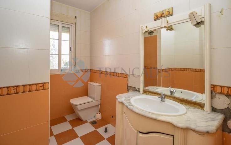 Casa de 3 habitaciones en Ugena en venta - 250.000 € (Ref: 9665446)