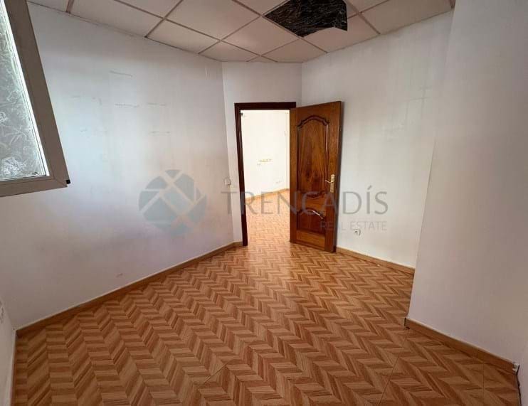 Local Comercial de 3 habitaciones en Madrid ciudad en venta - 125.000 € (Ref: 9713572)